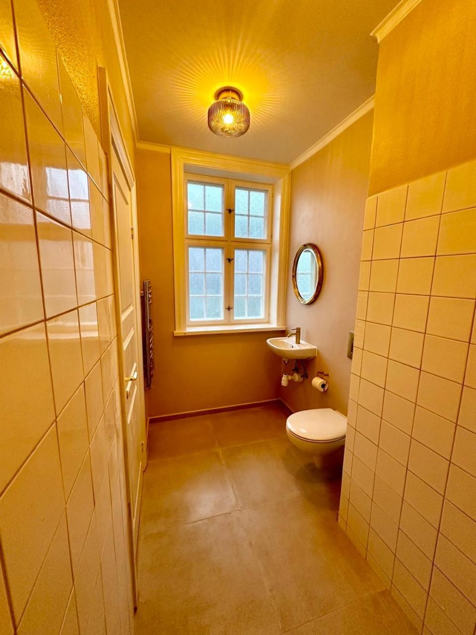Hirtshals Gamle Station Bed & Breakfast Exterior foto