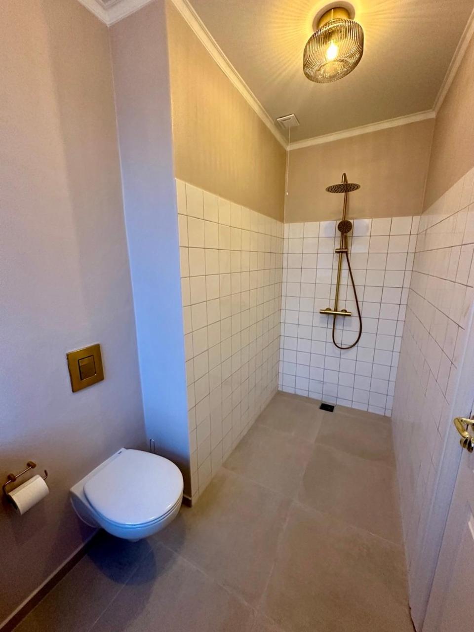Hirtshals Gamle Station Bed & Breakfast Exterior foto