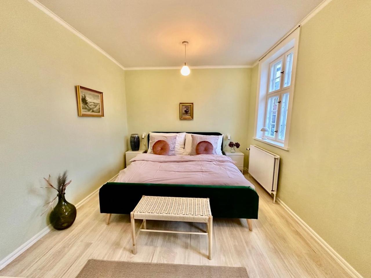 Hirtshals Gamle Station Bed & Breakfast Exterior foto